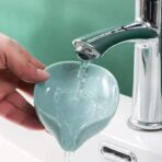 Classy Leaf-Shape Soap Dish Holder - Image 3